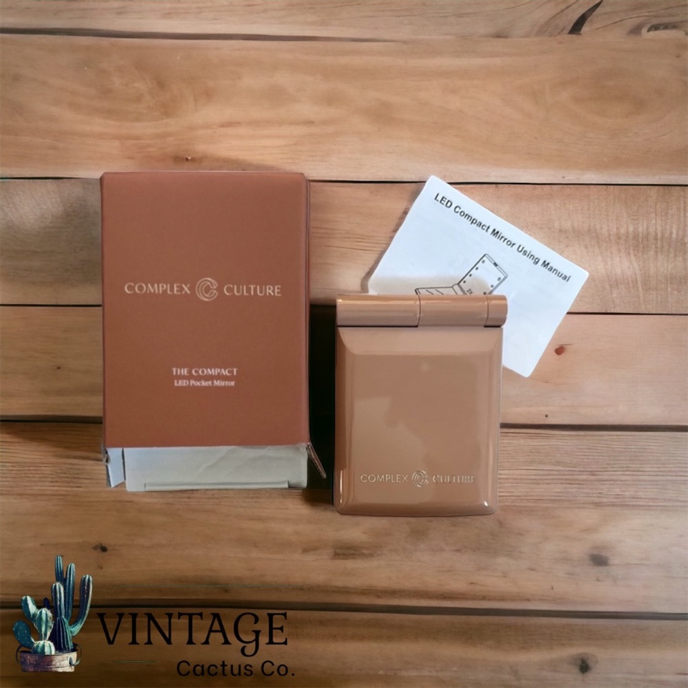 NIB COMPLEX CULTURE - THE COMPACT LED Pocket Mirror